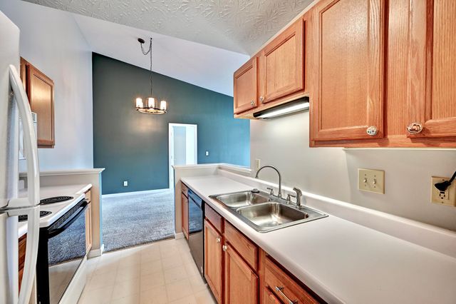 150 Rough River Drive, 6, Erlanger, KY 41018