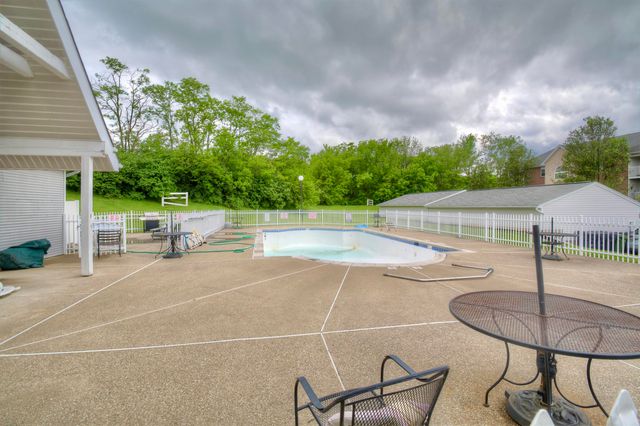 150 Rough River Drive, 6, Erlanger, KY 41018