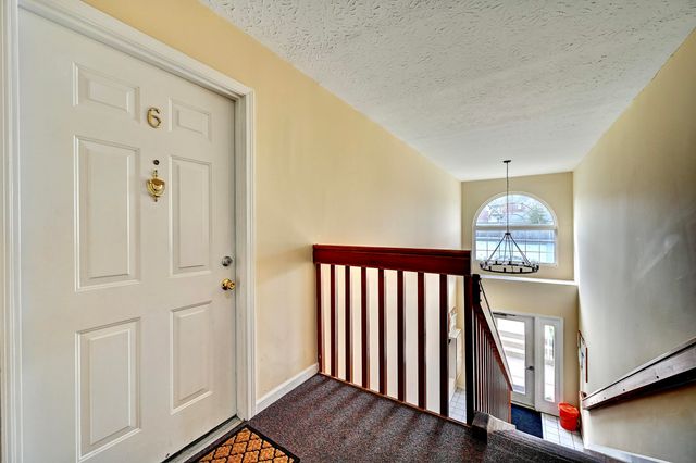150 Rough River Drive, 6, Erlanger, KY 41018