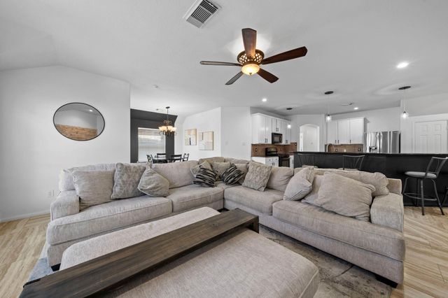 27218 Kendal Ridge Lane, Cypress, TX 77433