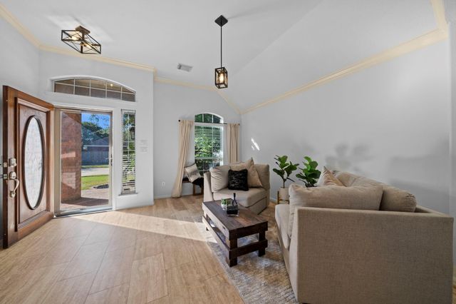 27218 Kendal Ridge Lane, Cypress, TX 77433