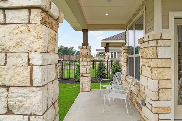 2211A Cornfield DR, Pflugerville, TX 78660