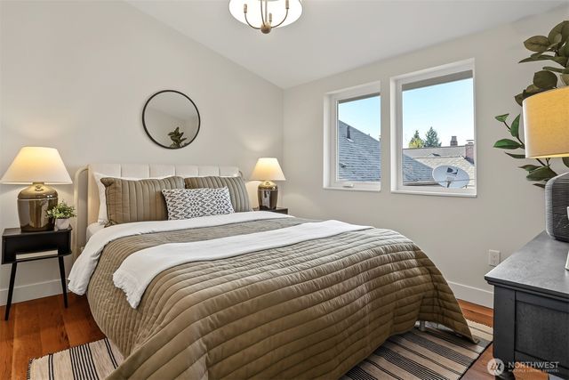 2412 Queen Anne Avenue N, Seattle, WA 98119