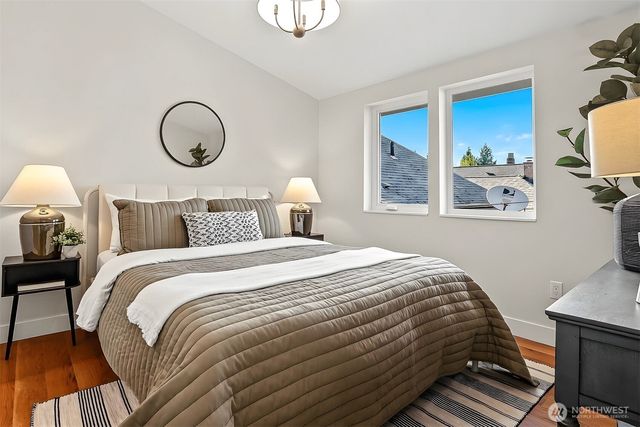 2412 Queen Anne Avenue N, Seattle, WA 98119