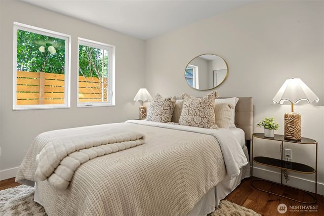 2412 Queen Anne Avenue N, Seattle, WA 98119