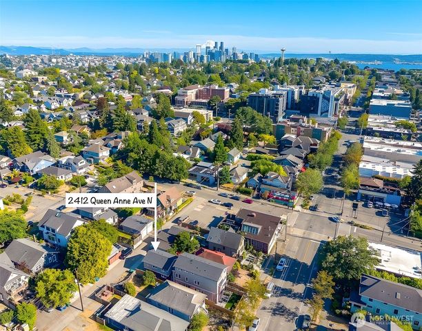 2412 Queen Anne Avenue N, Seattle, WA 98119