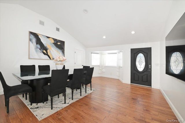 62 Bayside Avenue, Amityville, NY 11701