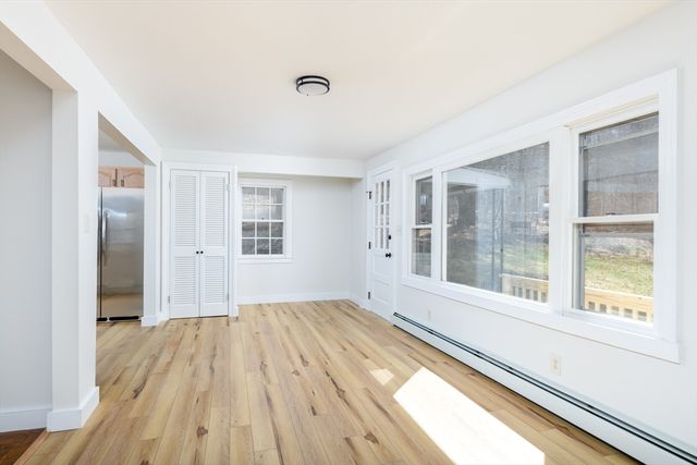 40 Warren Rd, Brimfield, MA 01010