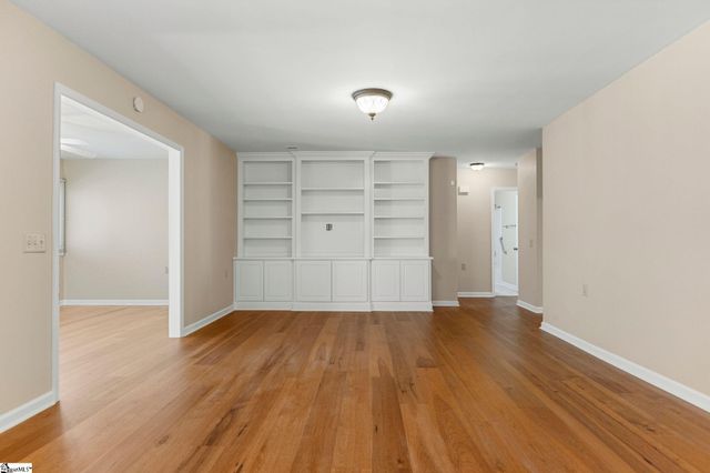 213 Creek Forest Drive, Greenville, SC 29615