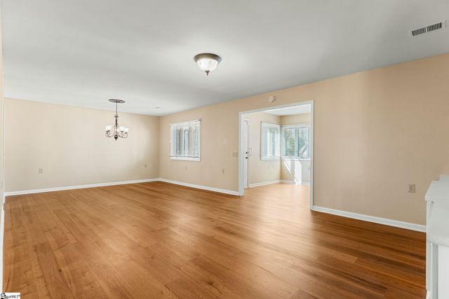 213 Creek Forest Drive, Greenville, SC 29615