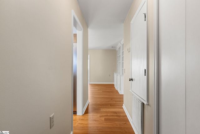 213 Creek Forest Drive, Greenville, SC 29615