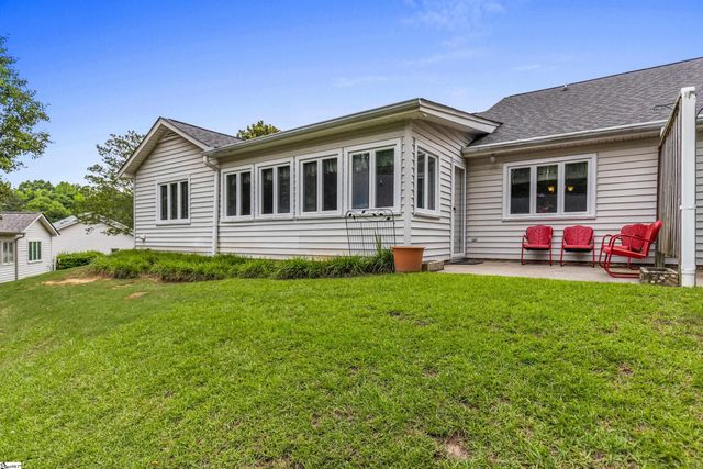 213 Creek Forest Drive, Greenville, SC 29615