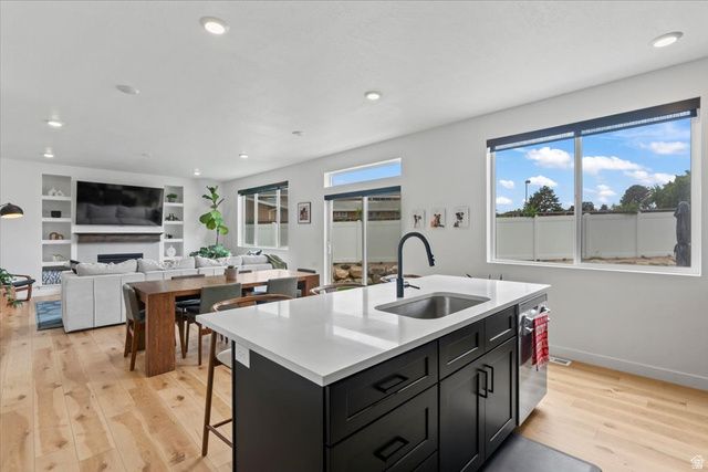 4892 S SNARR HAVEN CT, Taylorsville, UT 84129