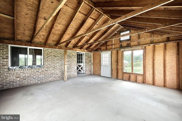 2779 CENTENNIAL RD, Hanover, PA 17331