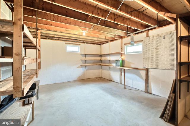 2779 CENTENNIAL RD, Hanover, PA 17331