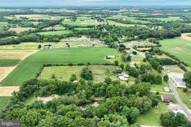 2779 CENTENNIAL RD, Hanover, PA 17331