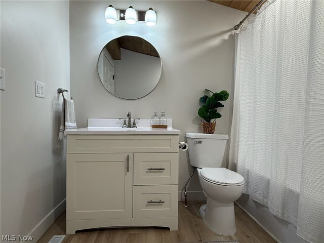 1986 Carolina Street NW, Dover, OH 44622