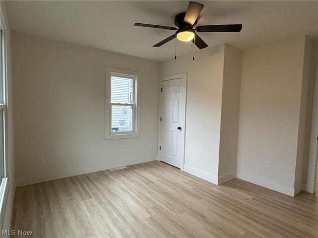 1986 Carolina Street NW, Dover, OH 44622