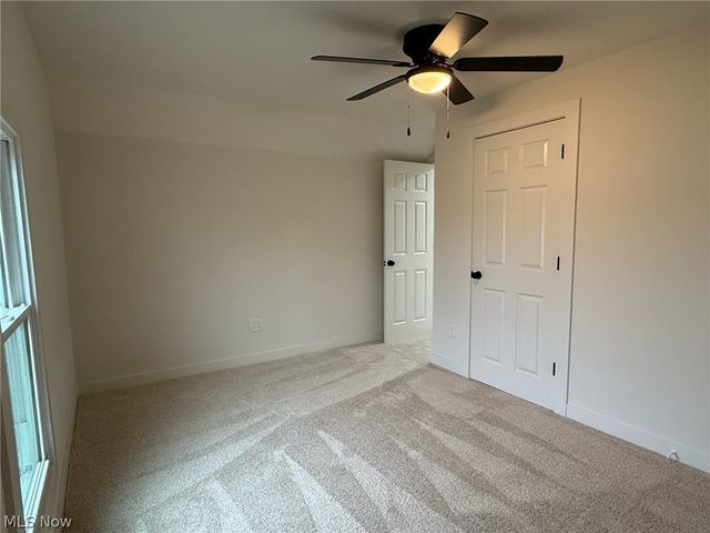 1986 Carolina Street NW, Dover, OH 44622