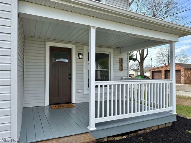 1986 Carolina Street NW, Dover, OH 44622