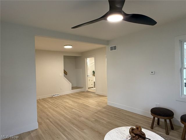 1986 Carolina Street NW, Dover, OH 44622