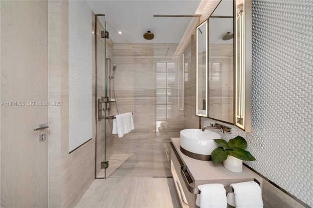 8955 Collins Ave 702, Surfside, FL 33154