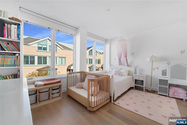 600 Harbor Boulevard 1064, Weehawken, NJ 07086