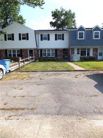 2302 Brigadoon CT, Virginia Beach, VA 23455