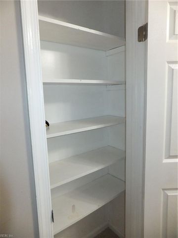 2302 Brigadoon CT, Virginia Beach, VA 23455