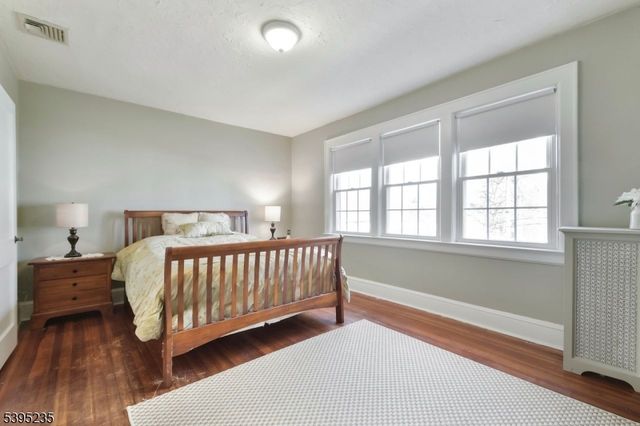 3 Durwood Pl, Madison Boro, NJ 07940