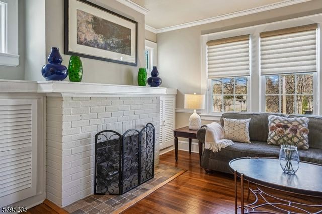 3 Durwood Pl, Madison Boro, NJ 07940