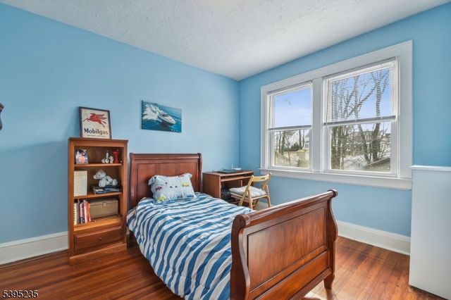 3 Durwood Pl, Madison Boro, NJ 07940