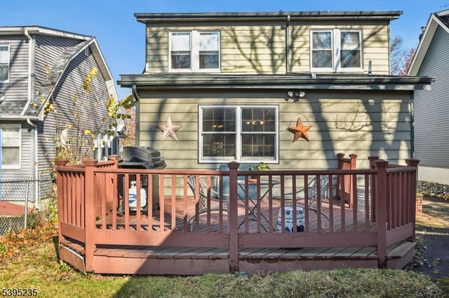 3 Durwood Pl, Madison Boro, NJ 07940