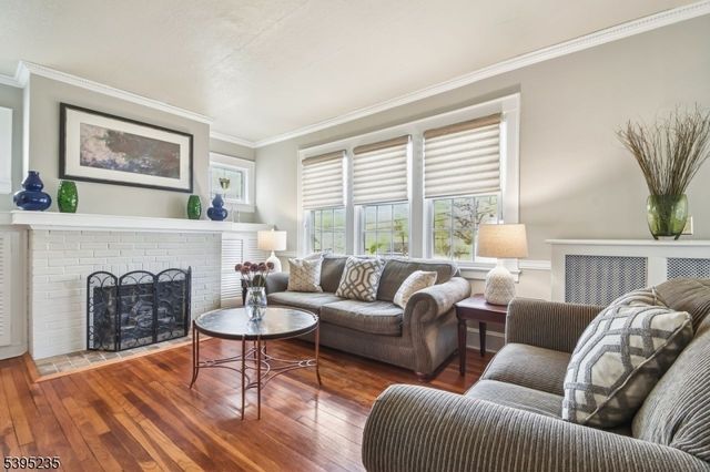 3 Durwood Pl, Madison Boro, NJ 07940