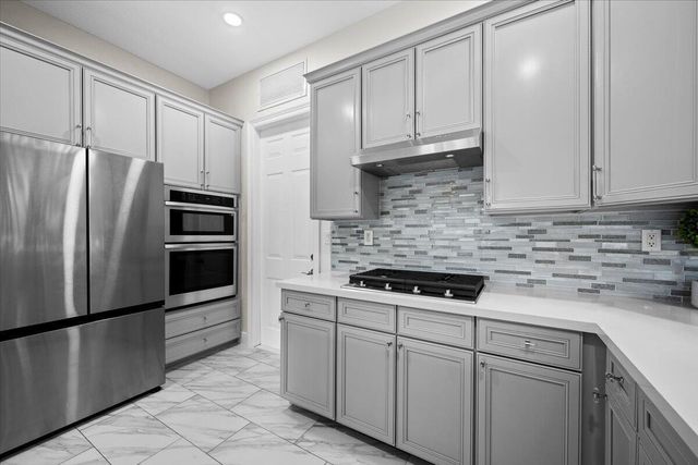 2020 Graden Drive, Palm Beach Gardens, FL 33410