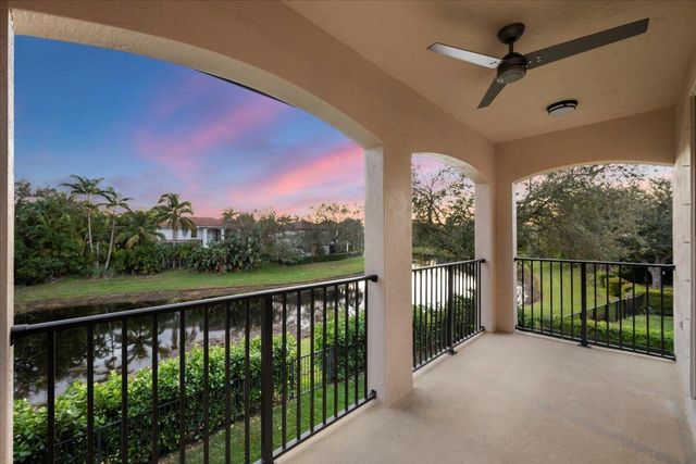 2020 Graden Drive, Palm Beach Gardens, FL 33410