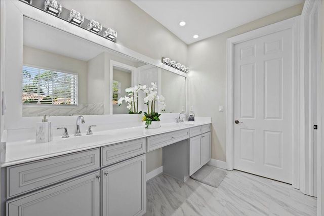 2020 Graden Drive, Palm Beach Gardens, FL 33410