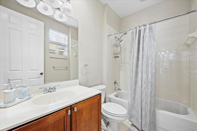 2020 Graden Drive, Palm Beach Gardens, FL 33410