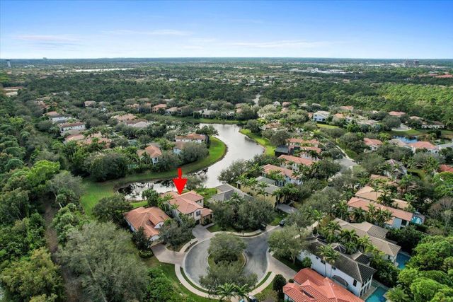 2020 Graden Drive, Palm Beach Gardens, FL 33410