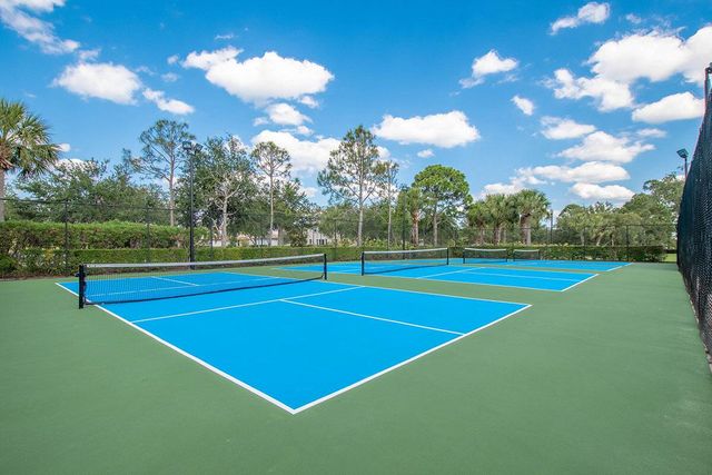 2020 Graden Drive, Palm Beach Gardens, FL 33410