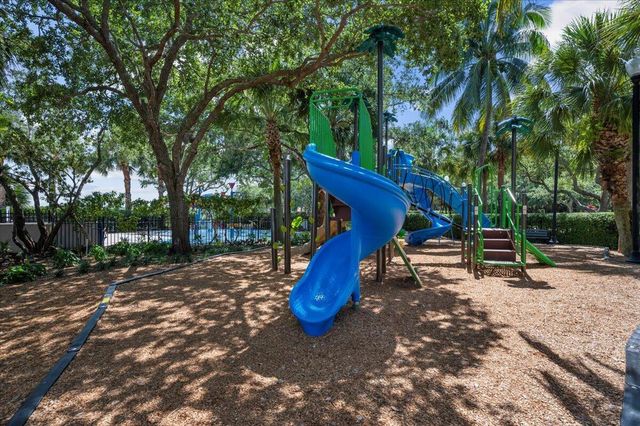 2020 Graden Drive, Palm Beach Gardens, FL 33410