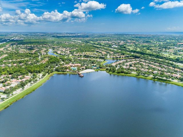 2020 Graden Drive, Palm Beach Gardens, FL 33410
