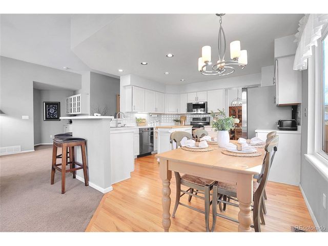 14165 W Warren Cir, Lakewood, CO 80228