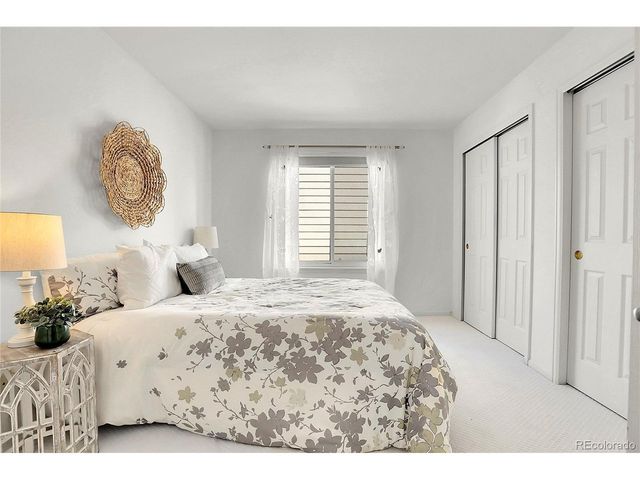 14165 W Warren Cir, Lakewood, CO 80228