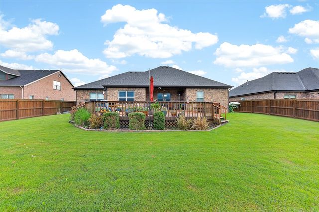 307 Pebble Beach Drive, Cave Springs, AR 72718