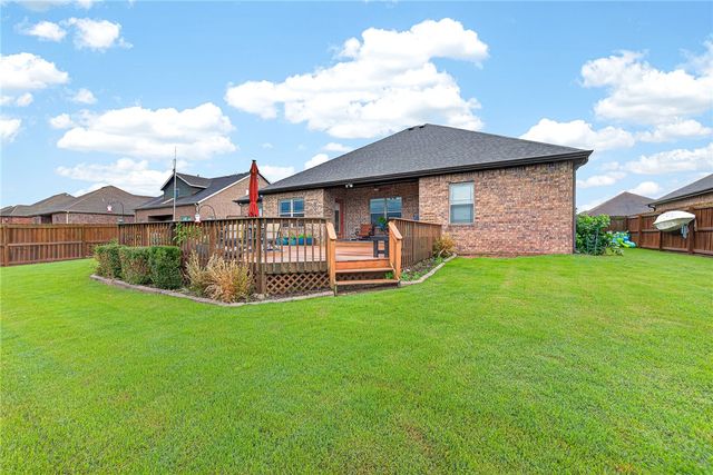 307 Pebble Beach Drive, Cave Springs, AR 72718