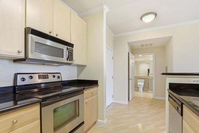 801 S Winchester Boulevard 6400, San Jose, CA 95128