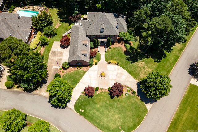 60 Sologne Cir, Little Rock, AR 72223