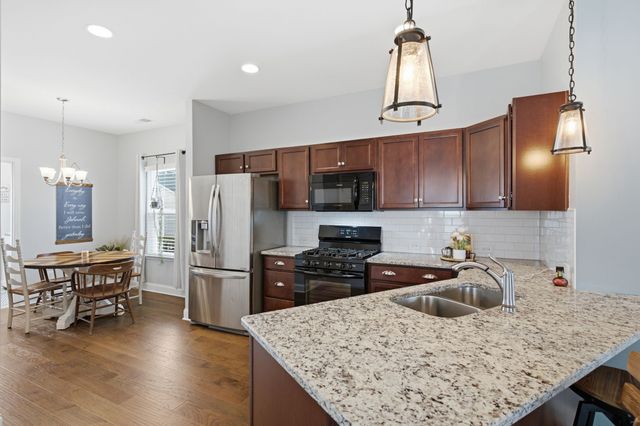 313 Cloverbrook Way, Gallatin, TN 37066