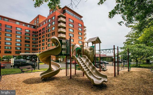 1021 ARLINGTON BLVD #928, Arlington, VA 22209